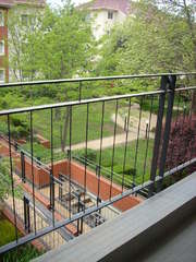Courtyard (2009-10-17)