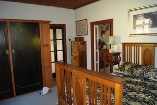 Bedroom 1 (2011-05-07)