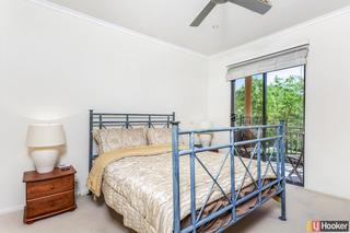 Bedroom (2015-12-02)