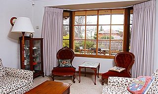 Lounge (2003-10-08)
