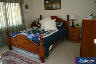Bed 1 (2006-10-31)