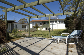 Rear (2007-10-04)