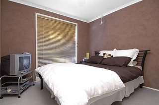 Bedroom (2006-06-29)