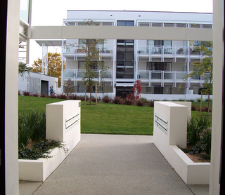 Entrance (2006-05-01)
