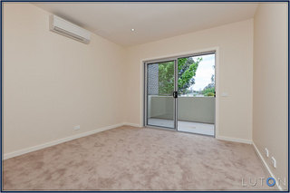 Bedroom (2013-01-31)