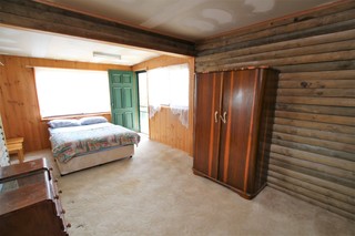 Bedroom 1 (2019-01-29)