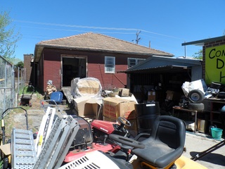 Yard (2014-10-10)