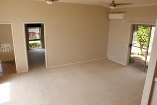Living Room (2013-03-04)