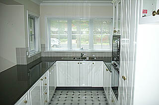 Kitchen (2003-11-25)