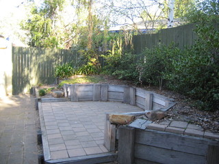 Courtyard (2012-07-18)
