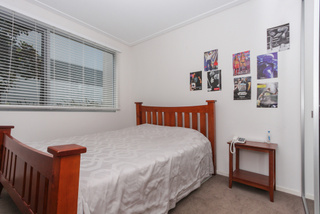 Bedroom 2 (2016-05-13)