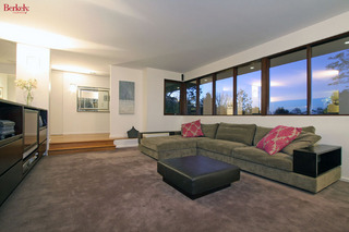 Lounge (2007-10-25)