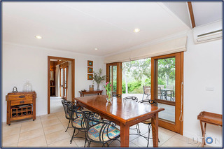 Dining Area (2012-11-01)