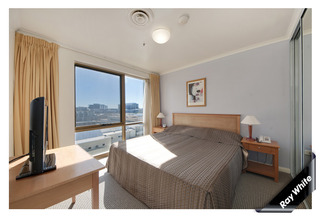 Bedroom 1 (2012-07-23)