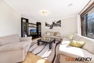 Living Room (2015-08-12)