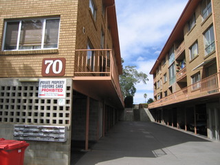 70 Uriarra Road (2014-12-02)