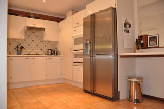 Kitchen (2011-10-06)