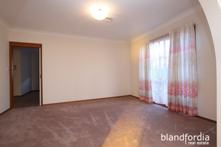 Dining Room (2012-05-31)