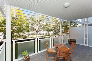Balcony (2014-05-16)