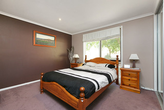 Bedroom 1 (2012-12-06)