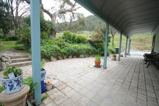 Back Entertaining Area (2012-04-16)