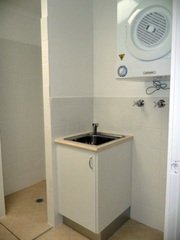 Internal Laundry (2011-08-22)