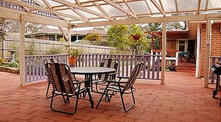 Covered pergola (2003-08-13)