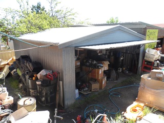 Metal Garage (2014-10-10)