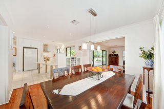 Dining Room to Kitchen (2011-11-10)
