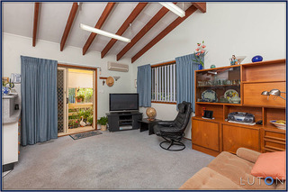 Family Room (2014-02-18)