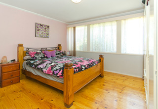 Bedroom 1 (2015-10-21)