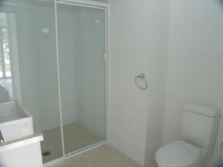 Bathroom (2005-05-25)