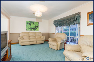 Lounge Room (2013-02-25)