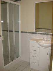 Bathroom (2010-09-10)