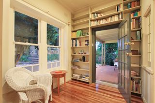 Sunroom (2011-01-25)