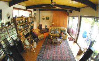 Family room (2003-01-30)