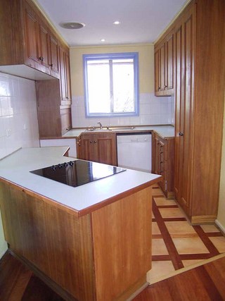 Kitchen View 3 (2005-09-19)