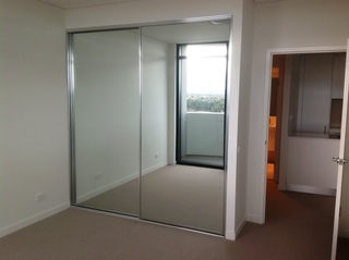 Bedroom (2016-08-12)