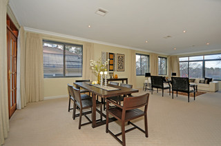 Lounge Dining (2010-08-26)