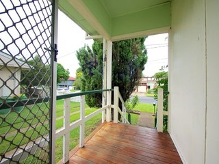(2015-05-04)