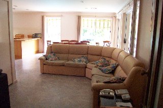 Family room (2003-03-07)