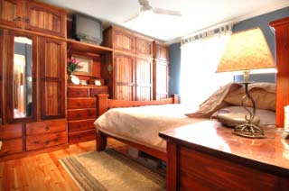 Bed 1 (2006-08-08)