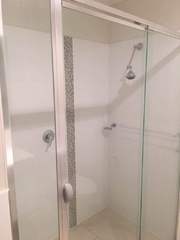 Bathroom (2017-07-03)