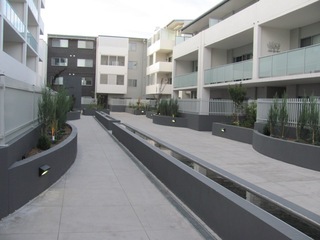 Main Photo (2015-10-07)
