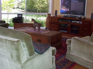 Family room (2006-03-24)