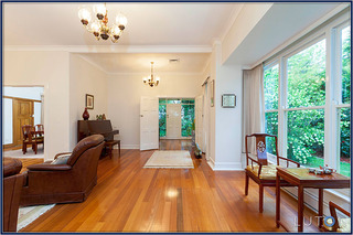 Lounge Room to Entrance (2012-10-18)