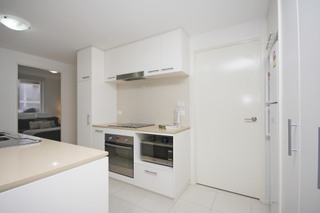 Kitchen (2011-06-22)