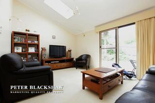 Living room (2011-03-02)