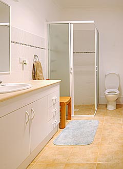 Bathroom (2003-10-08)