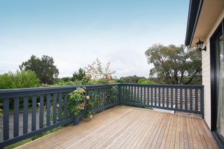 Balcony (2010-11-17)